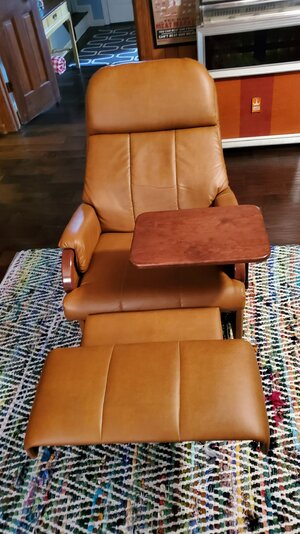 Lambright Recliner brown leather with tray table