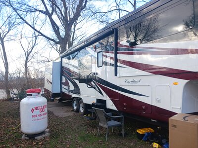 Priced right needs some work 2013 forest river cardinal 3800fl